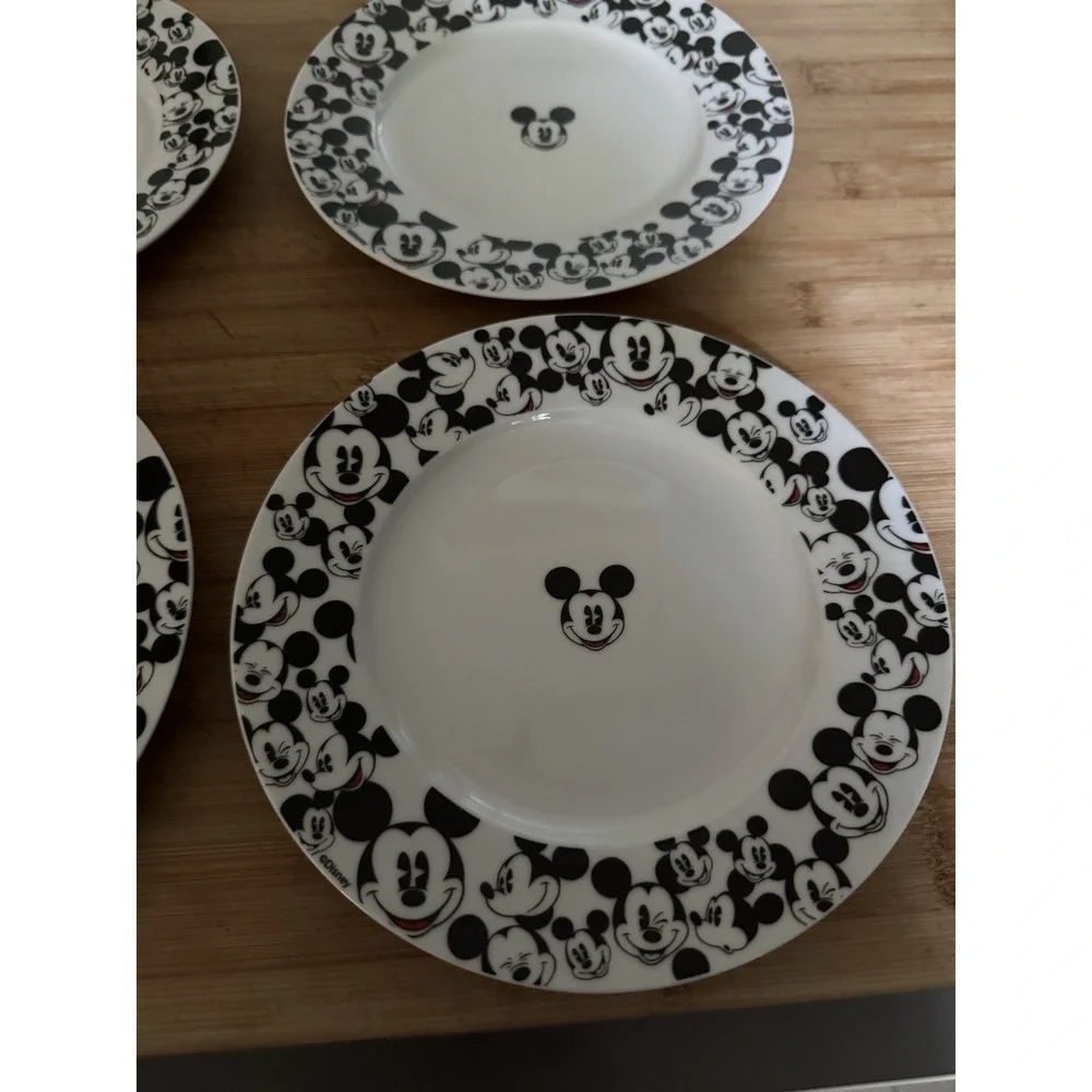 Disney 1990's Vtg. Mickey Mouse Black and White 8 Inch Salad Plate Set Of 4